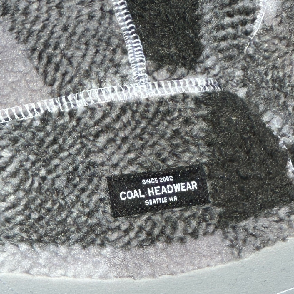 Coal Hat Set - Picture 3 of 7